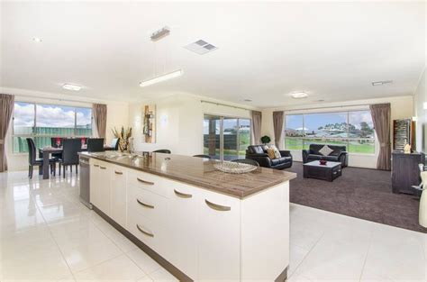 versace hauptsitz|versace homes mount gambier.